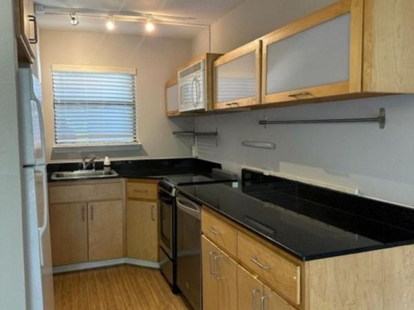 1855 Brightside Dr, Unit #2 BR 1 BA, Baton Rouge, LA 70820