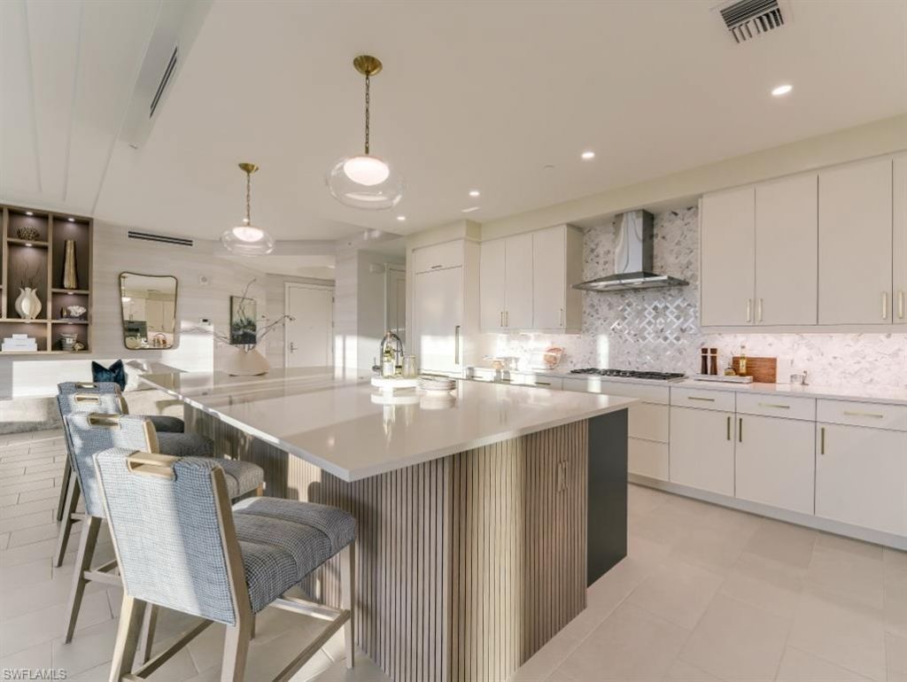 4810 Pelican Colony Blvd, Unit 301, Bonita Springs, FL 34134 Photo