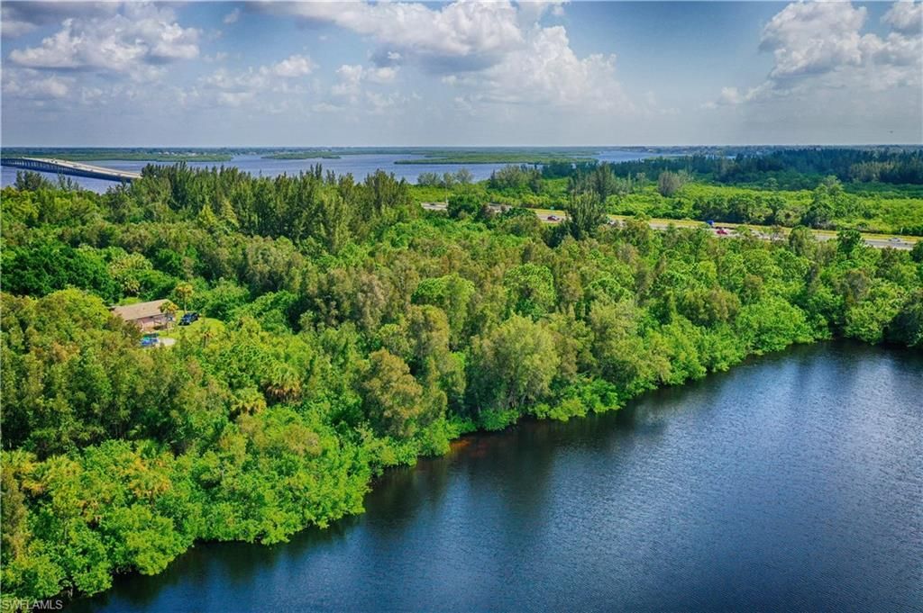 26082 Shore Dr, Punta Gorda, FL 33950 Photo