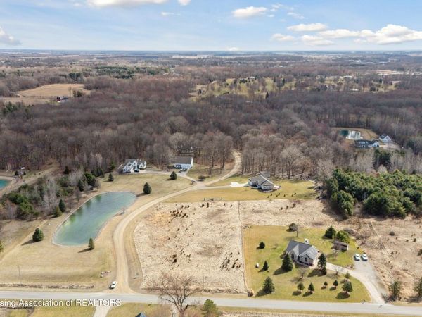 V/l #4 Brookshire Drive, Chesaning, MI 48616