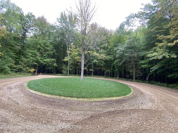 V/l #4 Brookshire Drive, Chesaning, MI 48616