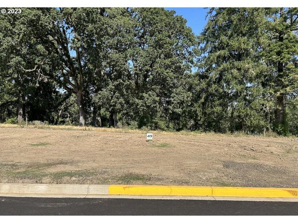 3106 NW Pinehurst DR, Unit 49, McMinnville, OR 97128