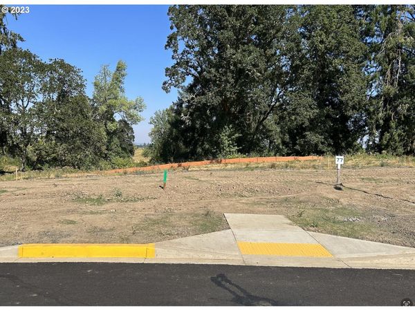 3164 NW Pinehurst DR, Unit 77, McMinnville, OR 97128