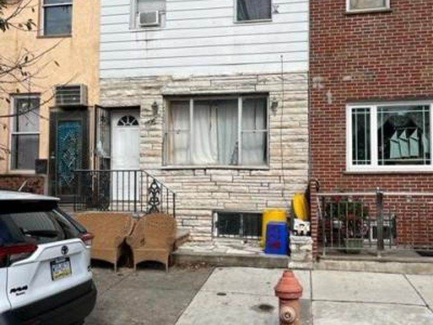 823 Jackson Street, Philadelphia, PA 19148 Main Photo