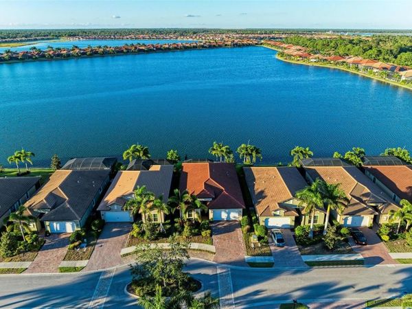 228 MARAVIYA BOULEVARD, NOKOMIS, FL 34275