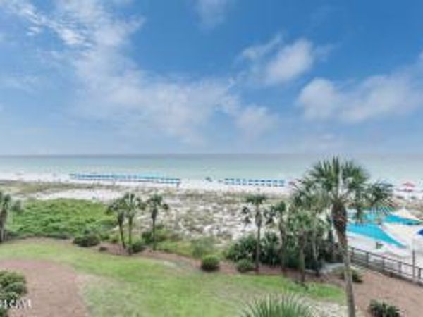 7205 Thomas Drive, Unit E-304, Panama City Beach, FL 32408