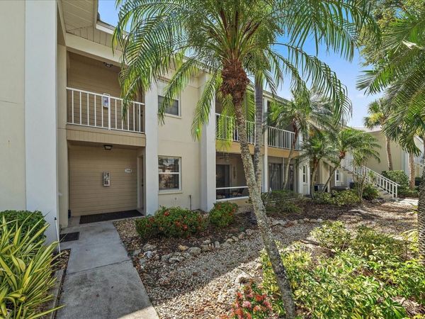 425 CERROMAR TERRACE, Unit 359, VENICE, FL 34293