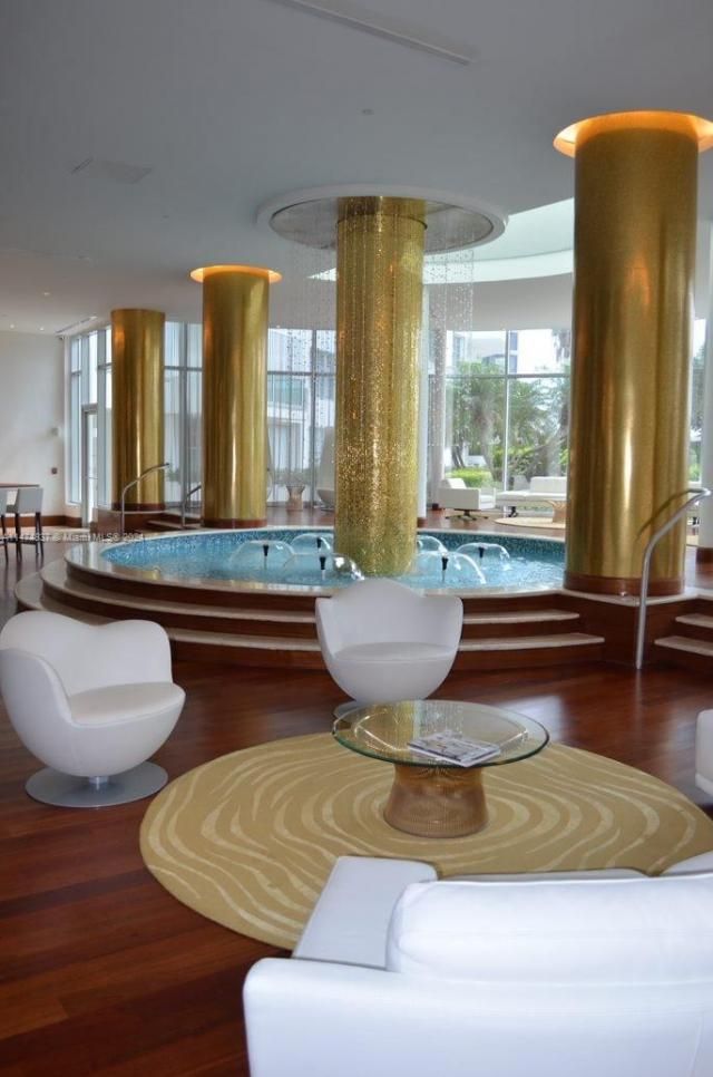 5151 Collins Ave, Unit 1035, Miami Beach, FL 33140 Photo