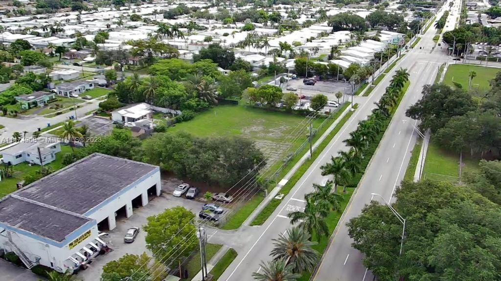 5421 W Hallandale Beach Blvd, West Park, FL 33023 Photo