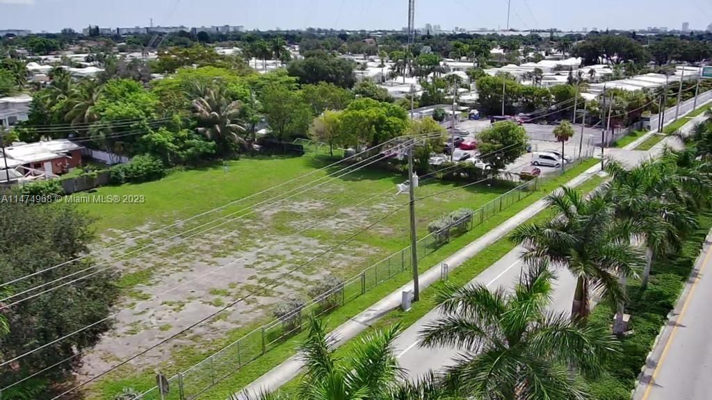 5421 W Hallandale Beach Blvd, West Park, FL 33023 Photo