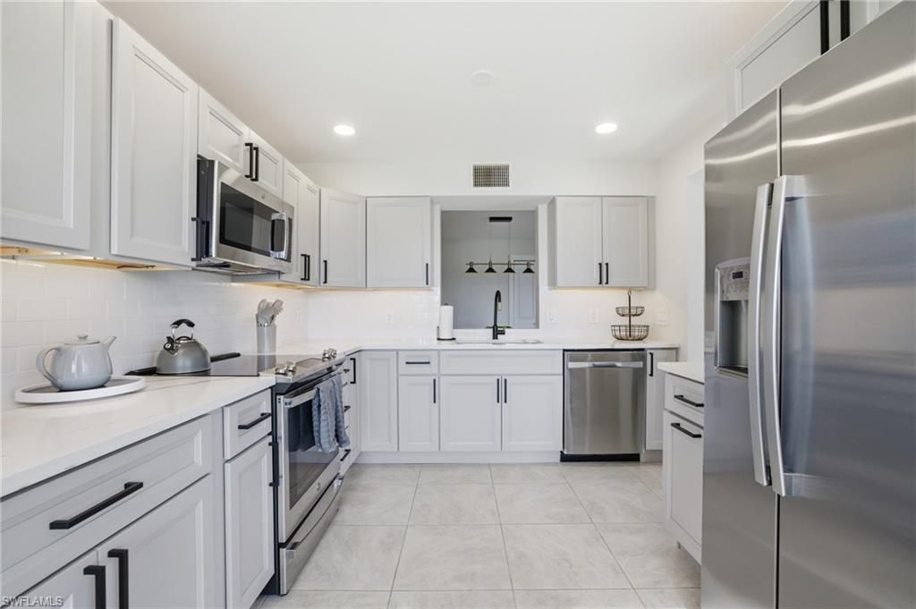 12521 Kelly Sands Way, Unit 34, Fort Myers, FL 33908 Photo