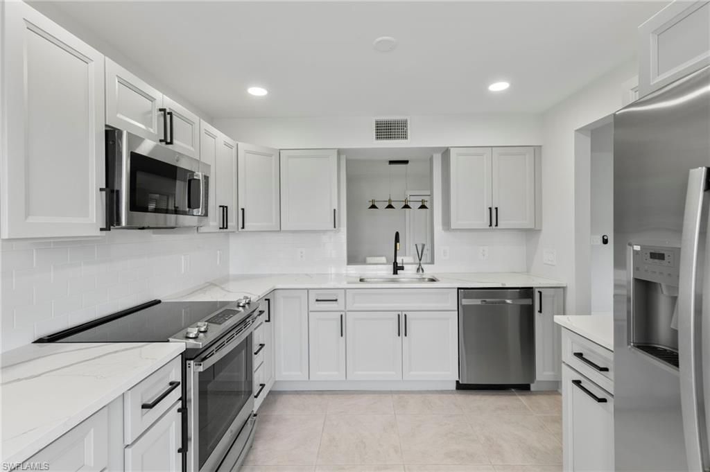12521 Kelly Sands Way, Unit 34, Fort Myers, FL 33908 Photo