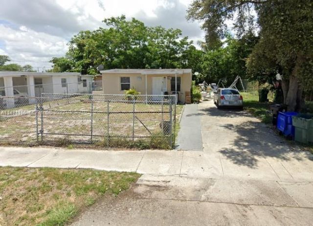 1817 NW 25th Ave, Fort Lauderdale, FL 33311 Photo