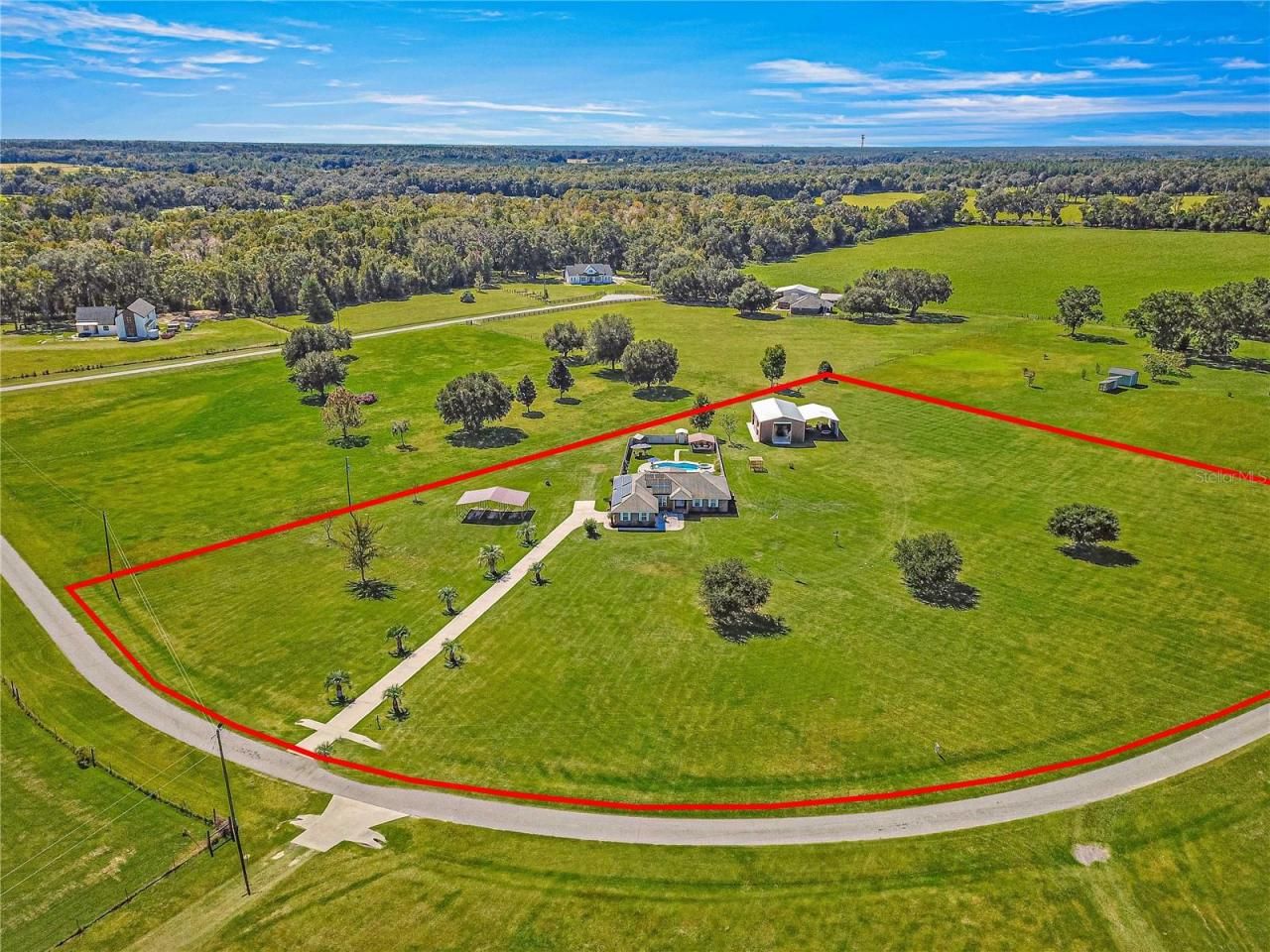 282 SW Breezy Drive, Lake City, FL 32025 Photo