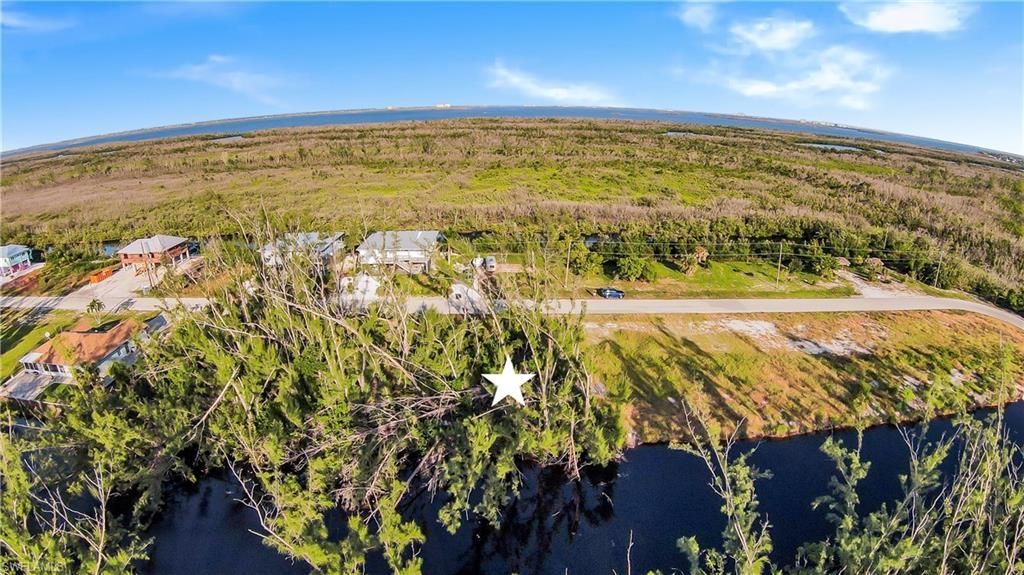 3651 Crestwell Ct, Saint James City, FL 33956 Photo