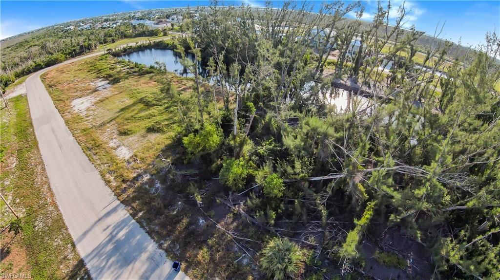 3651 Crestwell Ct, Saint James City, FL 33956 Photo