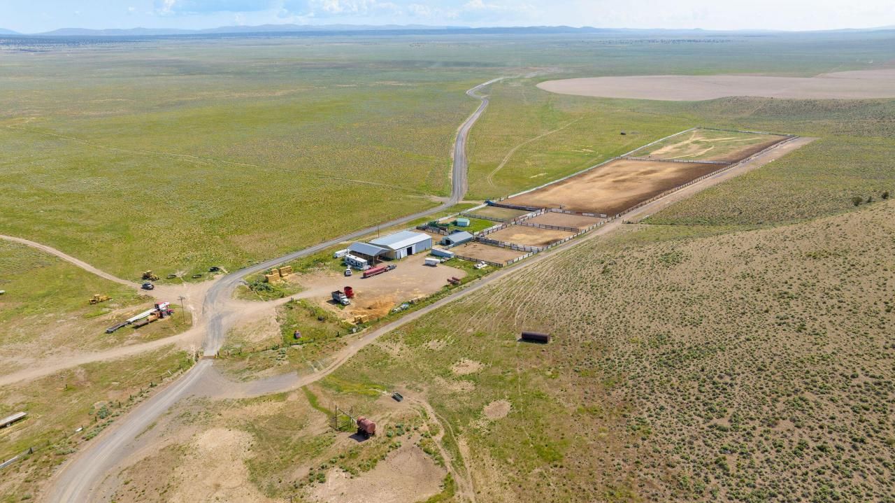 55995 Moffitt Road, Brothers, OR 97712 Main Photo