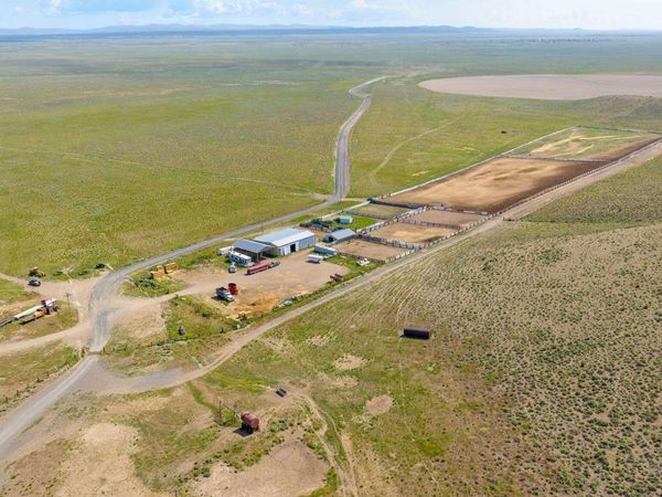 55995 Moffitt Road, Brothers, OR 97712