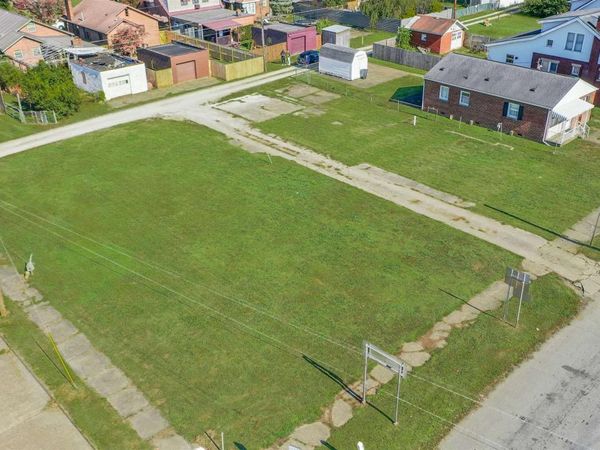 3110 3rd Ave, Huntington, WV 25702