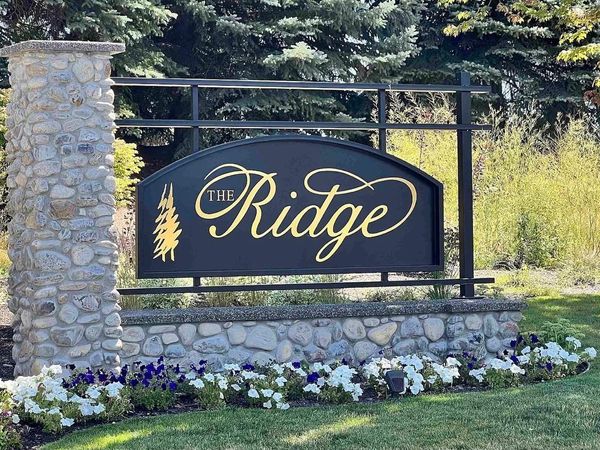 2410 E HANGMAN CREEK Ln, Spokane, WA 99224