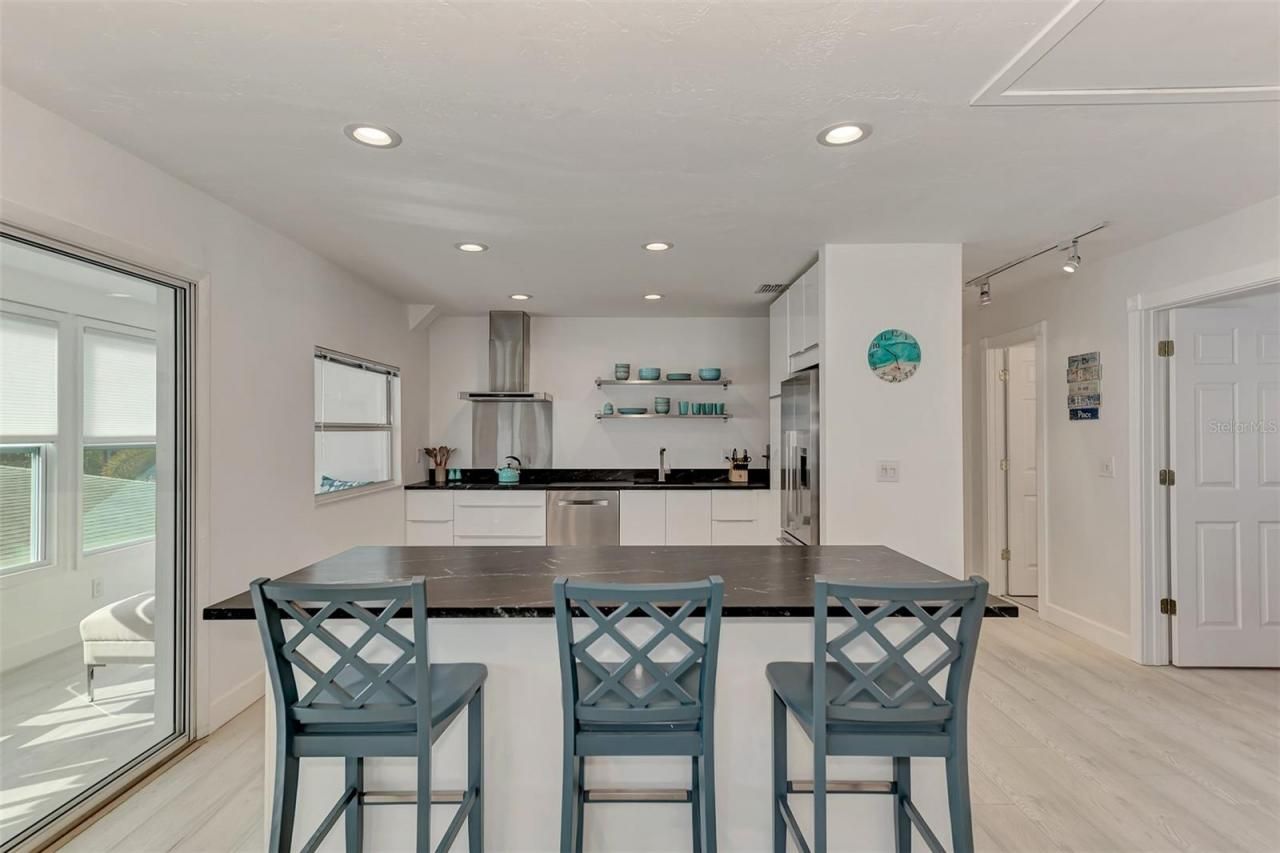 5516 Avenida Del Mare, Sarasota, FL 34242 Photo