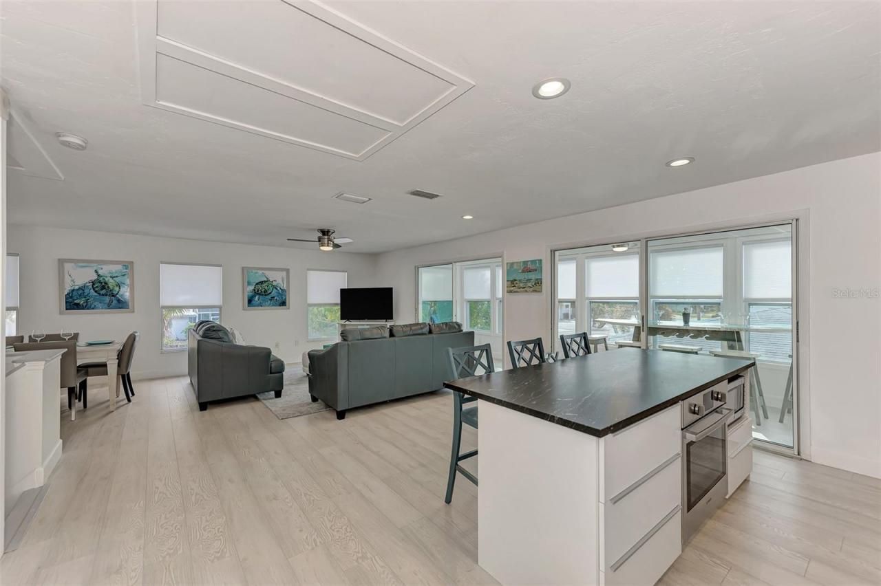 5516 Avenida Del Mare, Sarasota, FL 34242 Photo