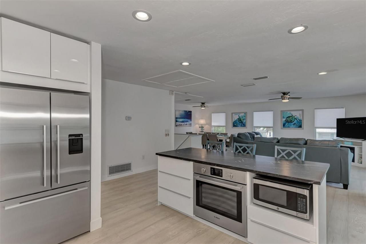 5516 Avenida Del Mare, Sarasota, FL 34242 Photo