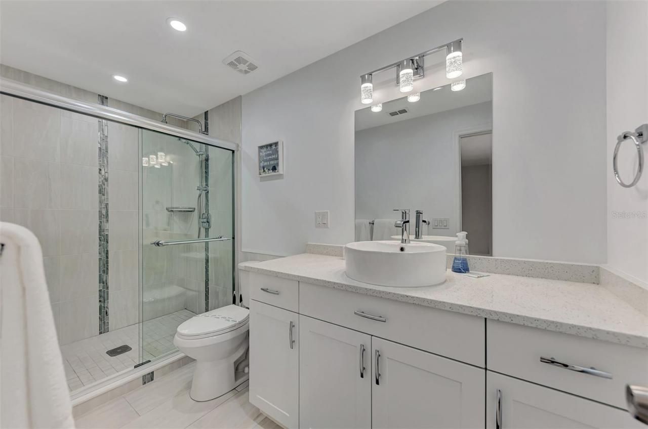 5516 Avenida Del Mare, Sarasota, FL 34242 Photo