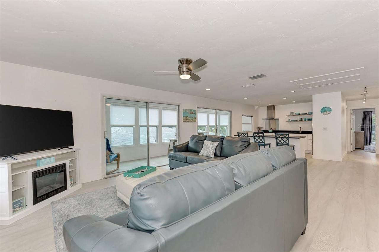 5516 Avenida Del Mare, Sarasota, FL 34242 Photo