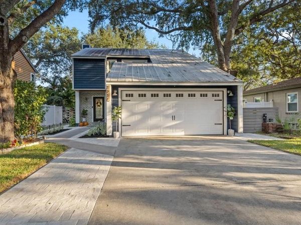 2907 W TRILBY AVENUE, TAMPA, FL 33611