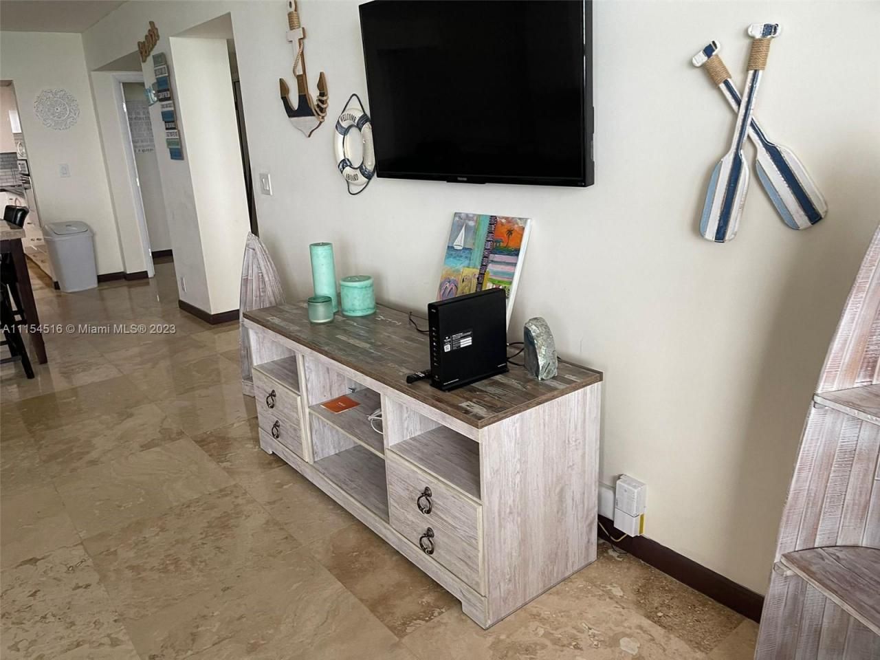 3725 S Ocean Dr, Unit 301, Hollywood, FL 33019 Photo