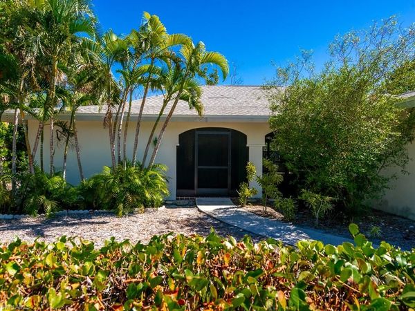 1113 Skiff PL, SANIBEL, FL 33957