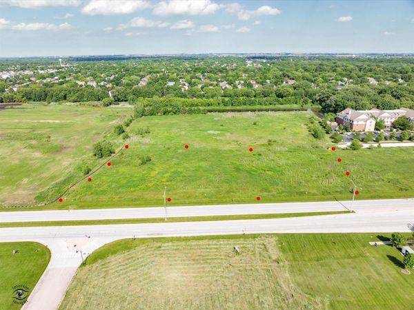 3 Orchard Road, Oswego, IL 60543