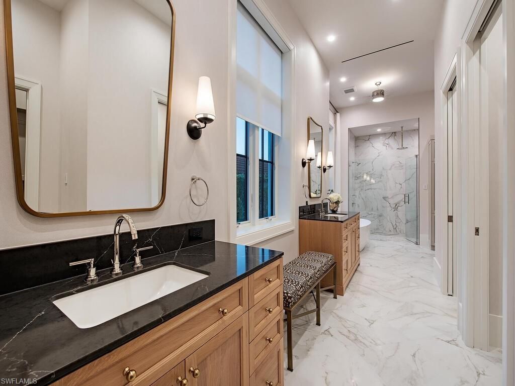 626 S Golf Dr, Naples, FL 34102 Photo