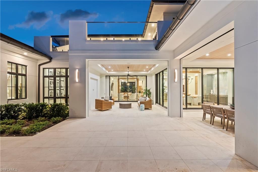 626 S Golf Dr, Naples, FL 34102 Photo