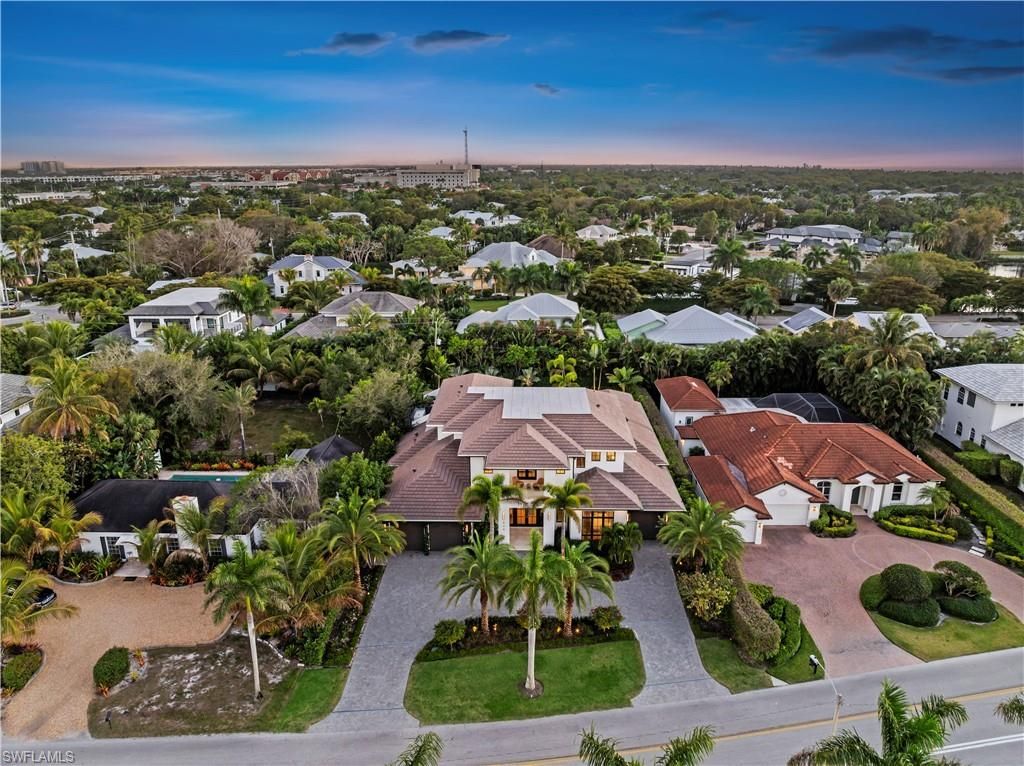 626 S Golf Dr, Naples, FL 34102 Photo