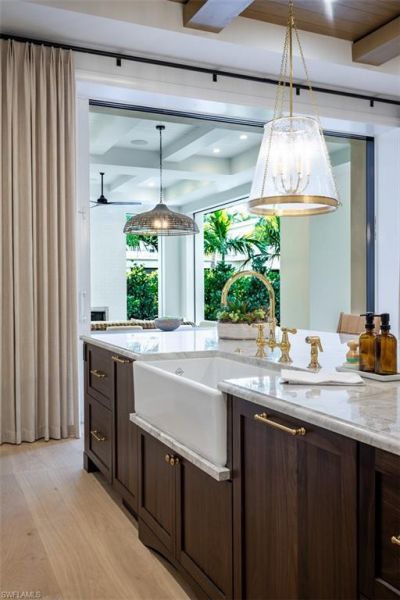 190 7th Ave N, Naples, FL 34102 Photo