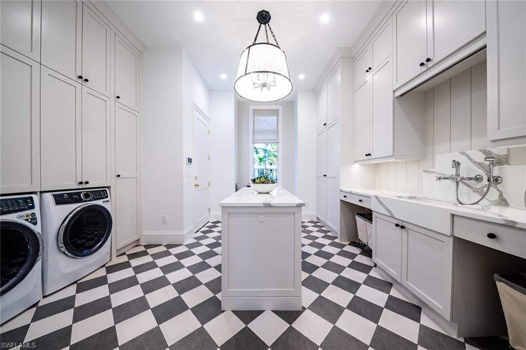 190 7th Ave N, Naples, FL 34102 Photo