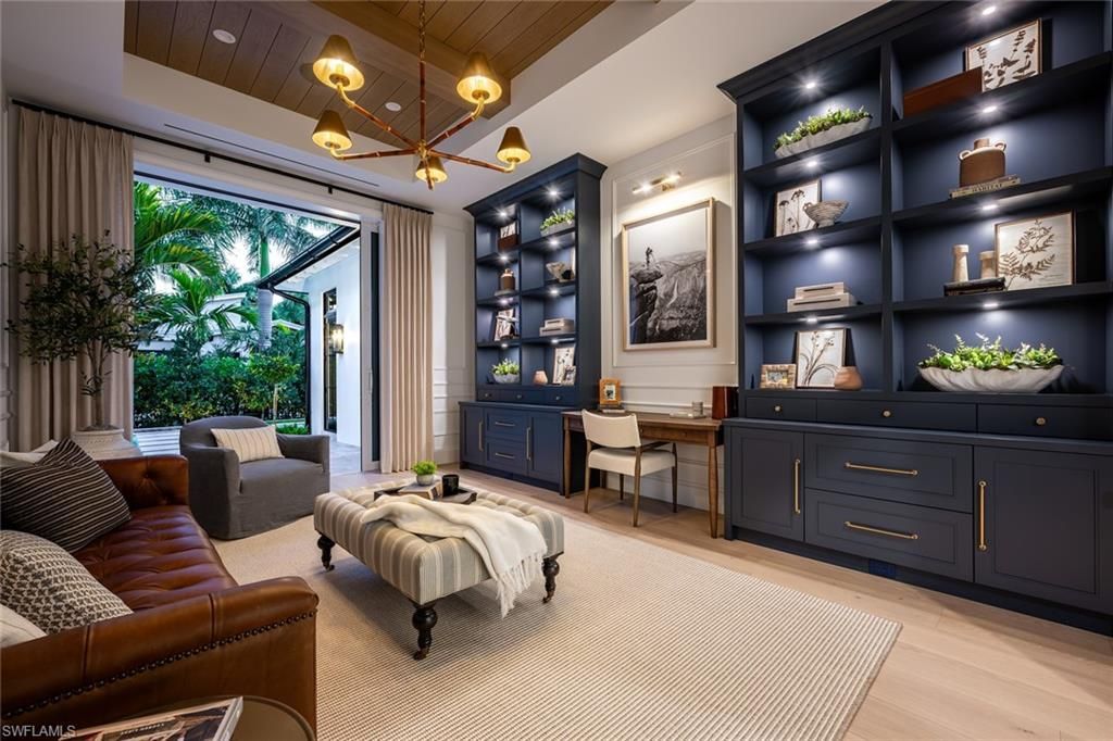 190 7th Ave N, Naples, FL 34102 Photo