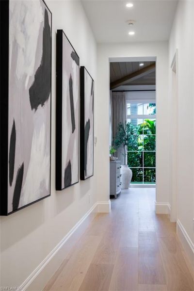 190 7th Ave N, Naples, FL 34102 Photo