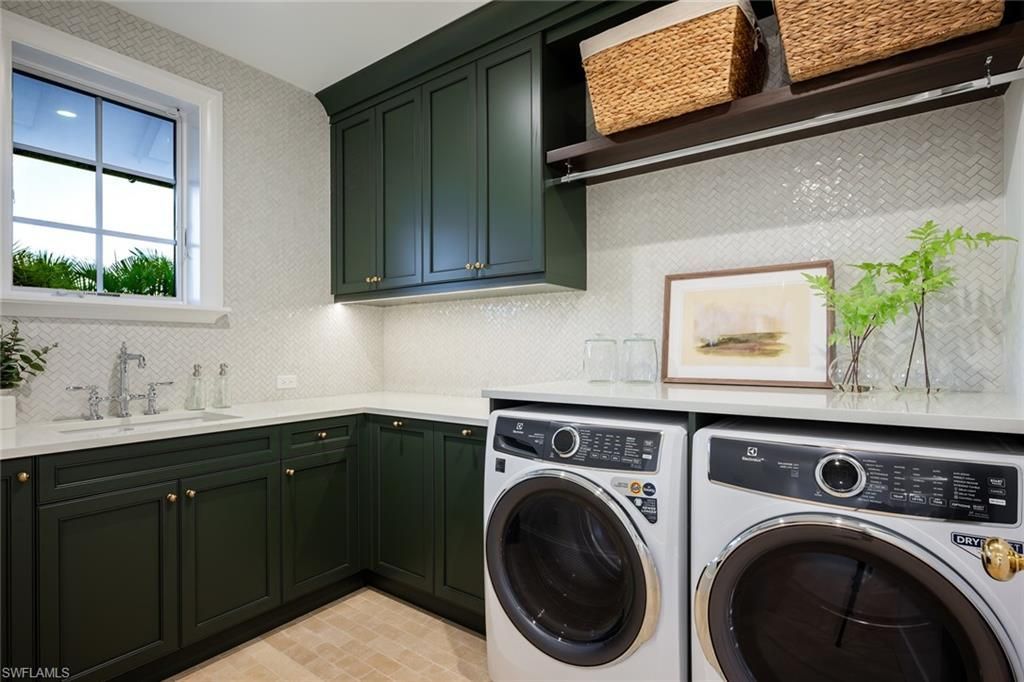 190 7th Ave N, Naples, FL 34102 Photo