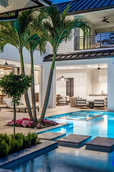 190 7th Ave N, Naples, FL 34102 Photo