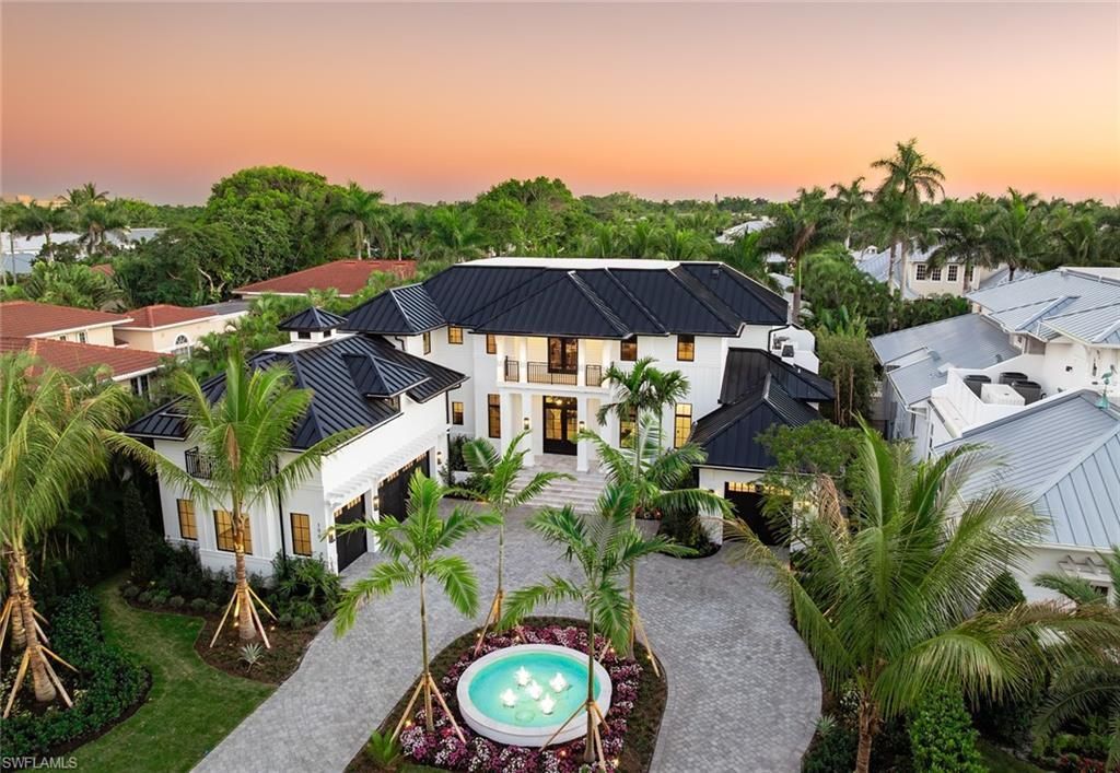 190 7th Ave N, Naples, FL 34102 Photo