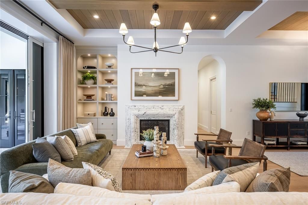 190 7th Ave N, Naples, FL 34102 Photo