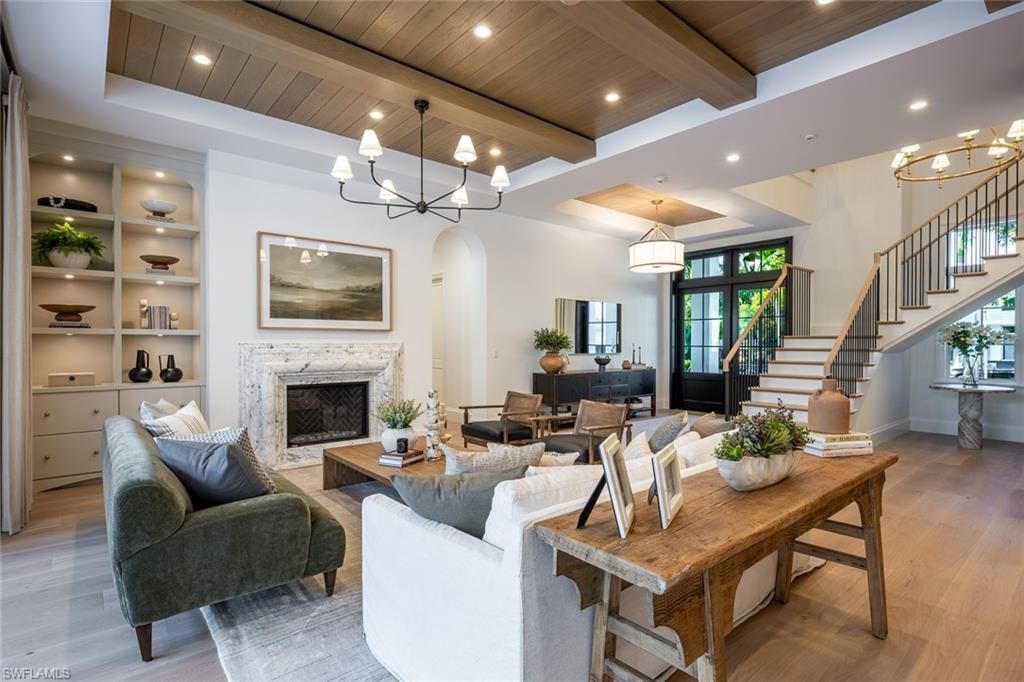 190 7th Ave N, Naples, FL 34102 Photo