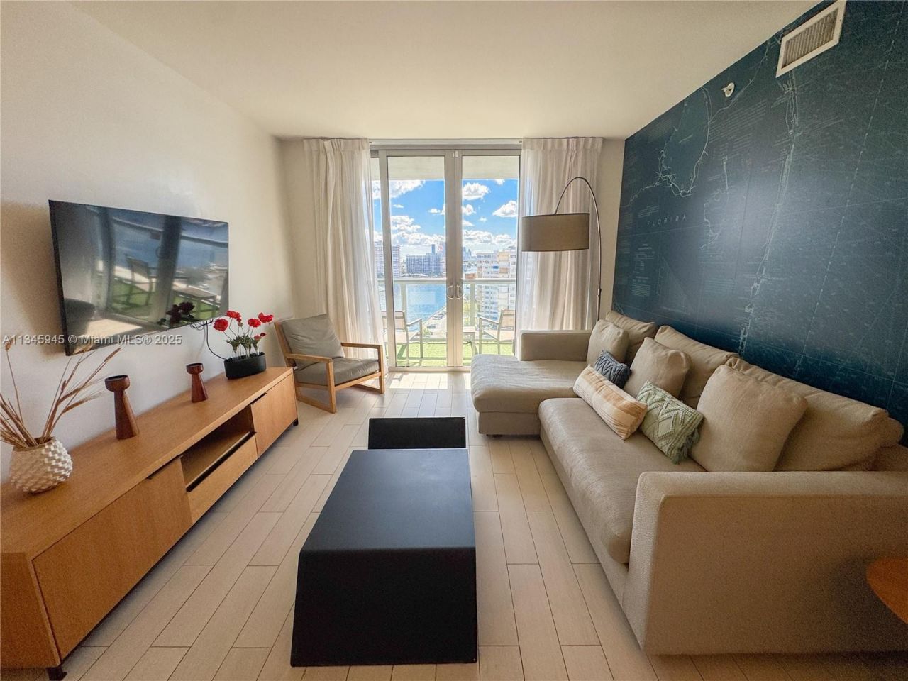 2602 E Hallandale Beach Blvd, Unit R1409, Hallandale Beach, FL 33009 Photo