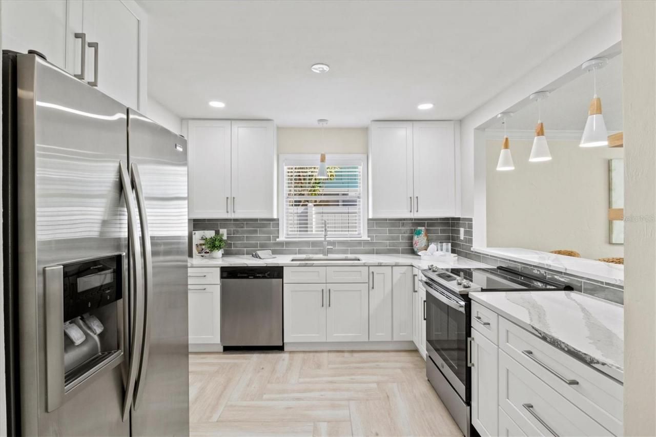 2641 Martin Street, Sarasota, FL 34237 Photo