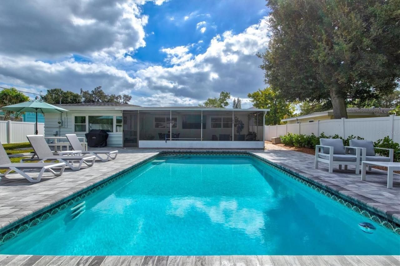 2641 Martin Street, Sarasota, FL 34237 Photo