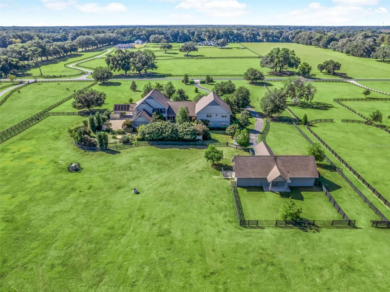 10621 SW 11th Terrace, Ocala, FL 34476 Photo