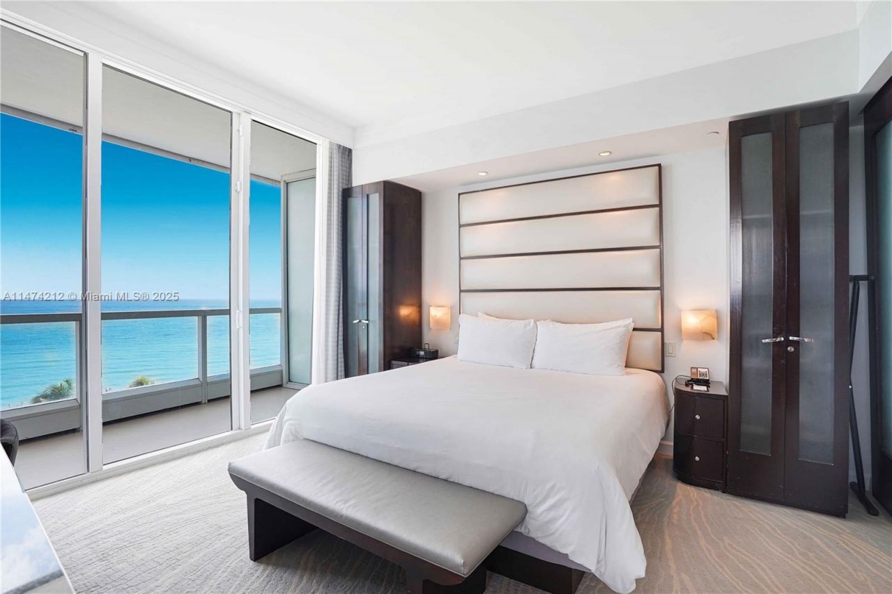 4391 Collins Ave, Unit 709, Miami Beach, FL 33140 Photo